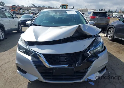 2020 Nissan Versa Sv Xtronic Cvt z USA, uszkodzony, nr VIN 3N1CN8EV2LL892800